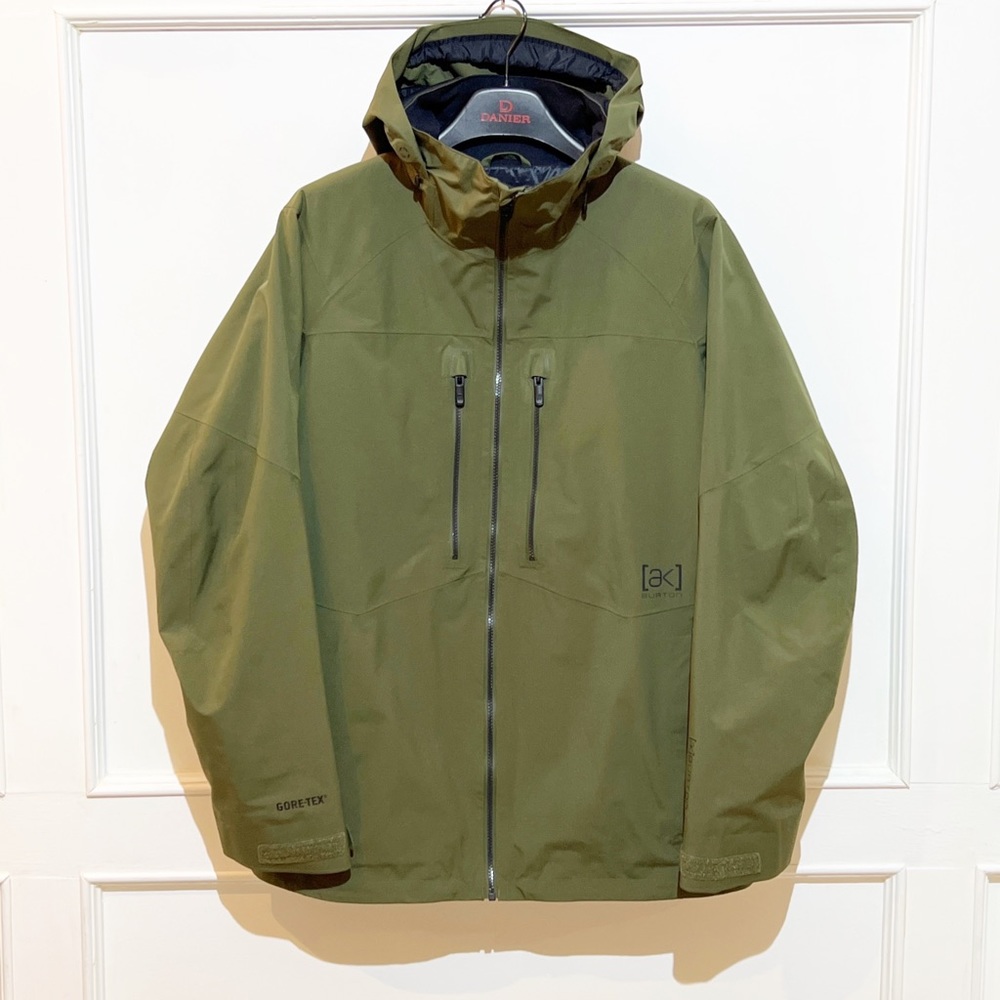 Burton AK Goretex 2L Jacket NWOT Primaloft insulated